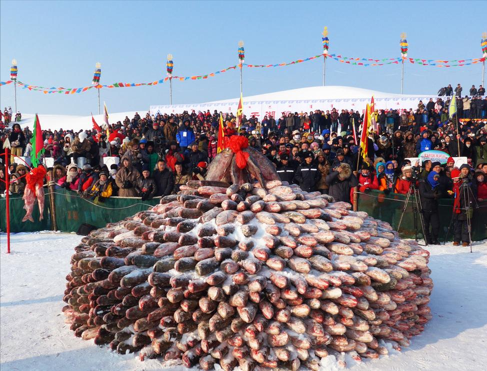 查干湖头鱼拍出2999999元天价,第二十届查干湖冬捕旅游文化节开幕